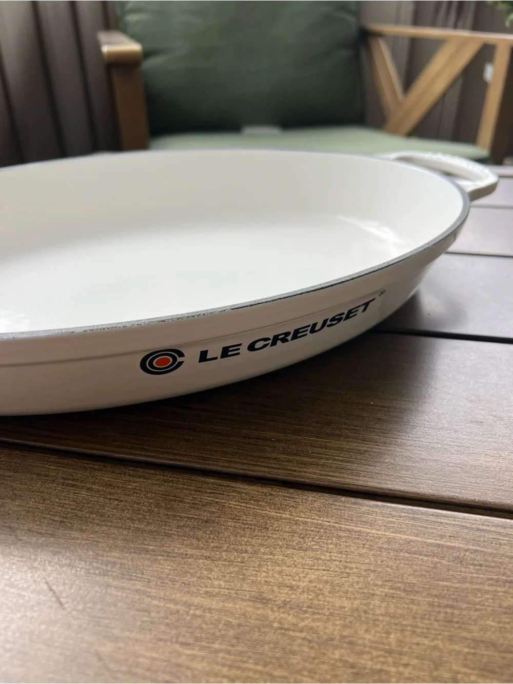 New — Le Creuset Signature Oval Baker White NWT 3 Quart